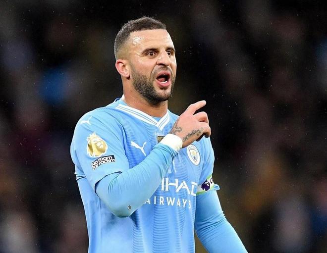 曼城过往6战多特仅1负，两队近4次交手曼城3胜1平（曼城近6战多特仅败1场，近4次交锋取得3胜1平）