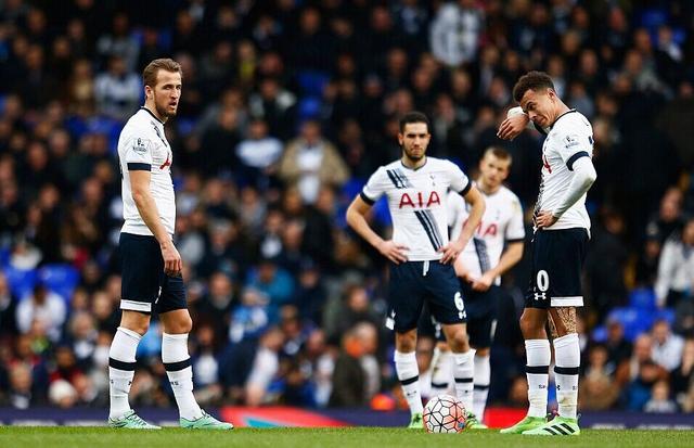 防线问题从一个回合开始（防线问题始于首回合）