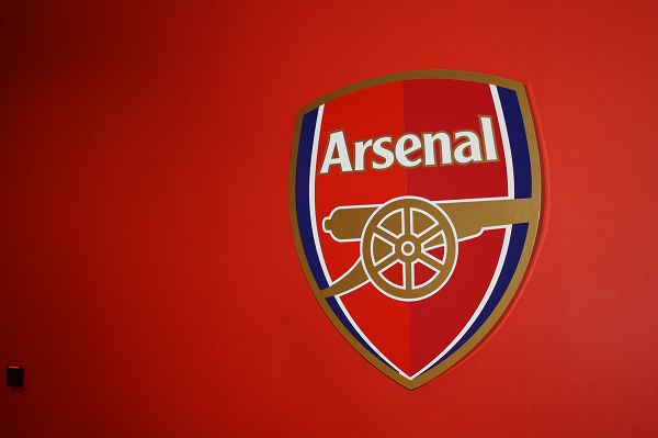 意媒：国米想让后防线年轻化，有意引入格伊、阿克或于帕（意媒：国米谋后防换血，目标格伊、阿克、于帕）