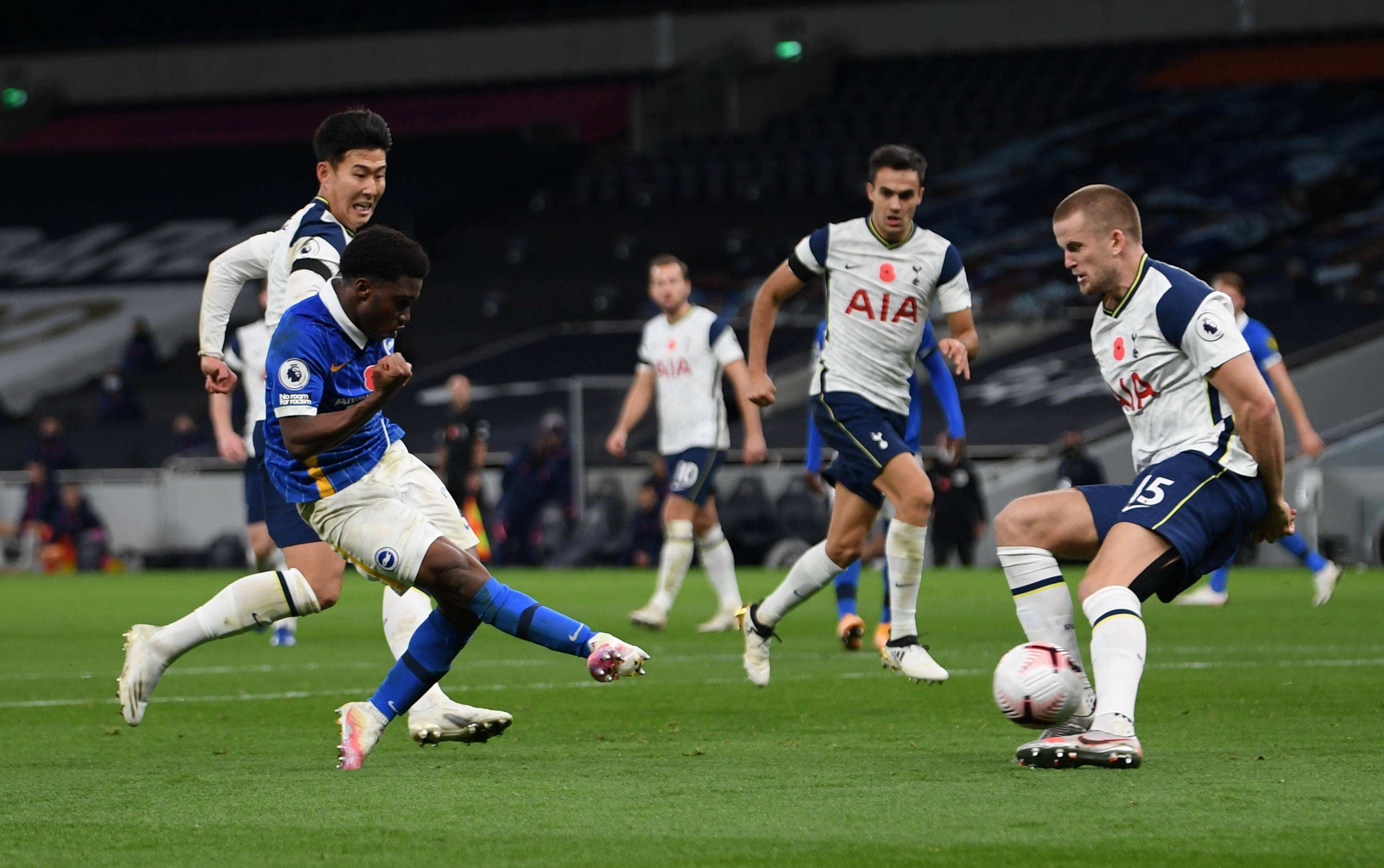 排面，西班牙人官方晒武磊进球集锦为其庆祝34岁生日（西班牙人官方发布武磊进球集锦，为其34岁生日送上祝福）