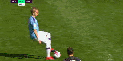 中足联俱乐部财务约定：若签阴阳合同俱乐部将降级，球员禁赛两年（中足联财务新规：签订阴阳合同俱乐部将被降级，涉事球员禁赛两年）