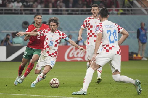 米体：尤文想引进迈尼昂、切利克和格纳布里，但面临激烈竞争（米体：尤文有意迈尼昂、切利克与格纳布里，竞争形势白热化）