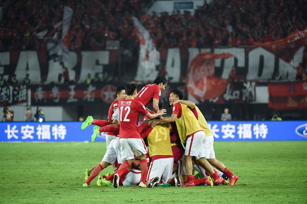 世界杯门票销量已近两百万张，第三阶段门票销售12月11日开始（世界杯门票销量逼近200万，第三阶段售票将于12月11日启动）