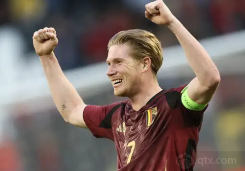 阿莫林：B费可能会因伤错过一些比赛，梅努下场也无法登场（阿莫林称B费恐因伤缺席部分比赛，梅努也将无缘下一战）