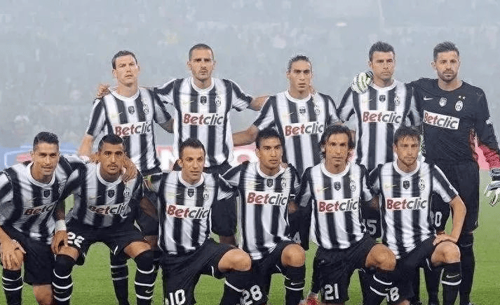 北青：U16男足年底或明年初展开集训，与更多强队热身（据北青：中国U16男足预计年末至明年初集结，将与更多强队进行热身赛）