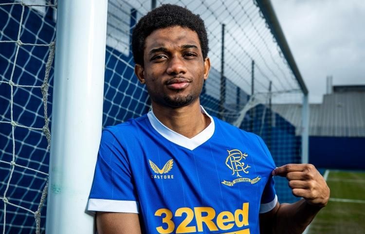 里程碑，穆里尼奥迎来执教生涯第150场欧冠比赛（穆里尼奥迎来欧冠执教第150战，职业生涯再添里程碑）