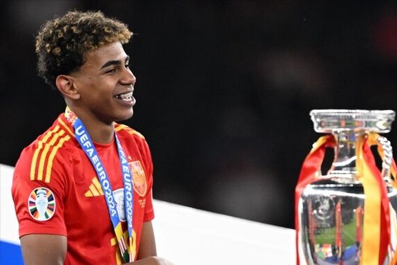 朱利安·阿尔瓦雷斯对巴萨转会兴趣做出坚定回应（朱利安·阿尔瓦雷斯就巴萨的转会兴趣强硬表态）