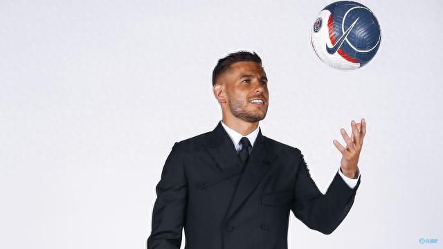 西媒：法兰克福球迷损坏诺坎普设施，巴萨向其索赔6100欧（西媒称：诺坎普设施遭损坏，巴萨向法兰克福球迷索赔6100欧元）