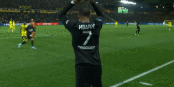 沙特记者：萨拉赫冬窗加盟沙特联赛近乎不可能，除非有奇迹（沙特记者称：除非出现奇迹，萨拉赫今冬几乎不可能转投沙特联赛）